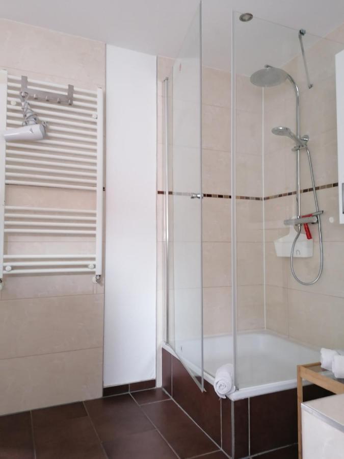 Ferienwohnung Resit 2 施坦胡德 外观 照片
